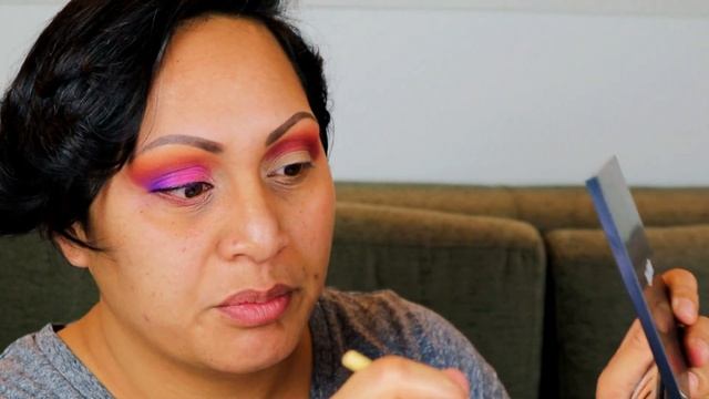 VALENTINE'S DAY MAKEUP TUTORIAL | MORPHE SOCIAL BUTTERFLY 15S смотреть онлайн