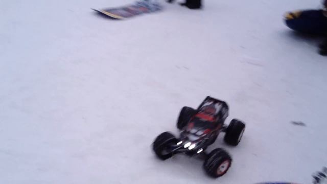 Покатушки машинок (Краснознаменск).MOV смотреть онлайн