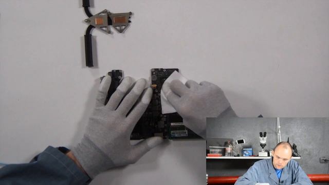 Чистка от пыли и замена термопасты на MacBook Pro A1286 15" 2011 смотреть онлайн