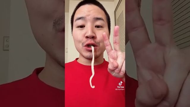 человек проглотил глиста😱 смотреть онлайн