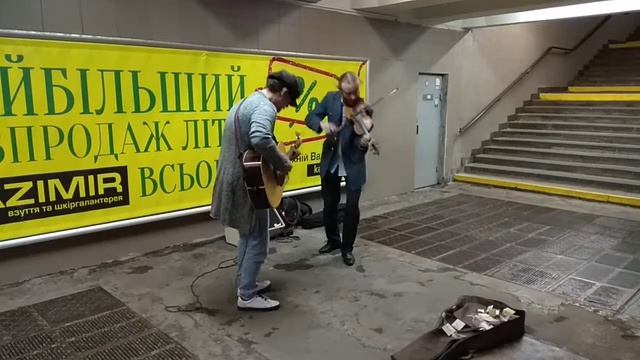 2017_09_07 Концерт в метро. Контрактовая площадь, Киев. Видео-1 смотреть онлайн