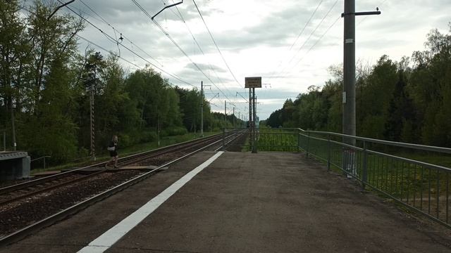 Небольшой сбоник поездов на Белорусском направлении Московской Ж/Д. Перегон Кубинка 1 - Тучково смотреть онлайн