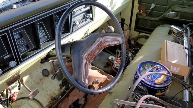 Red Green 1976 F250 DRW IDI Diesel Swap смотреть онлайн