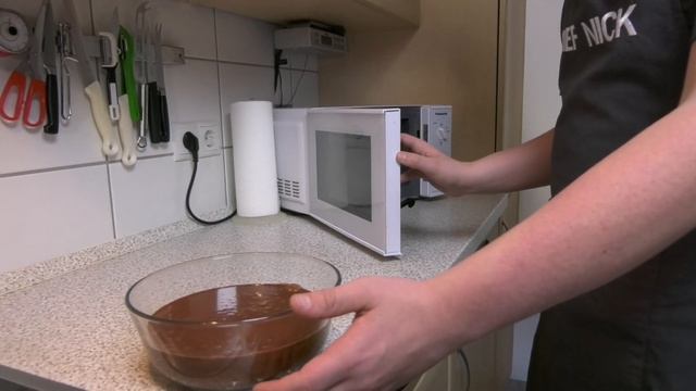 Mikrowellenkuchen in 19 Minuten selber machen | Chief Nick смотреть онлайн