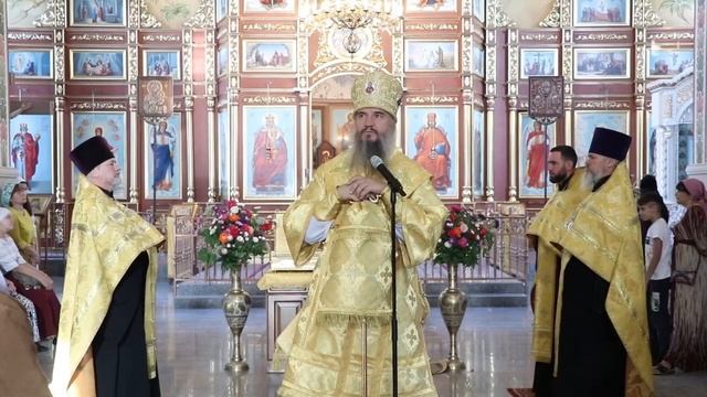 «Мы должны родиться во Христе для Вечности». Всенощное бдение смотреть онлайн