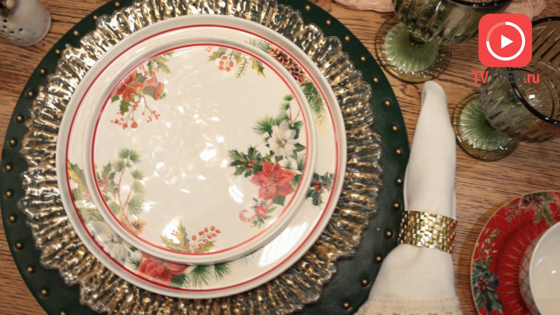 Рождественская ярмарка в Торговом Доме «Заволжский»: чарующий мир подарков и декора смотреть онлайн