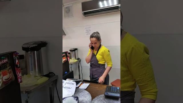 проссрочкой торгуют смотреть онлайн
