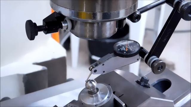 Machining a Model Steam Engine Cylinder - Part 2 - The Oblique Port Holes смотреть онлайн