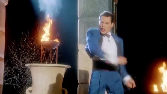 Freddie Mercury And Montserrat Caballe Barcelona (official Video)