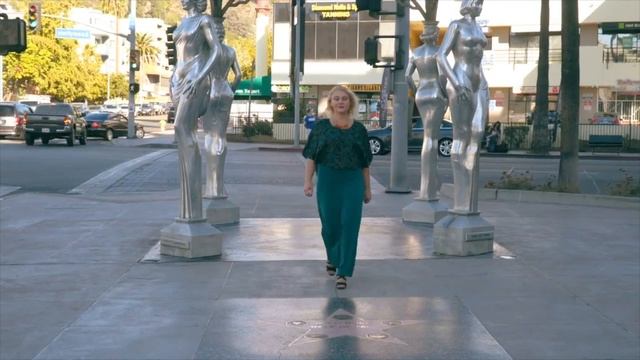 Песня про моду. Fashion song (Official music video) смотреть онлайн