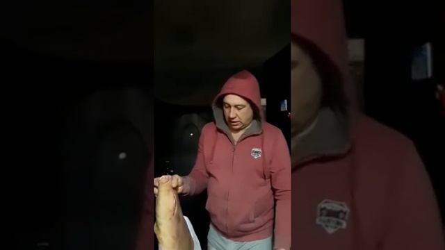 Истинный кормилец семьи , реальный добытчик , учитесь мужики 🤣 смотреть онлайн