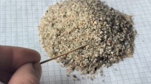 Песок кварцевый светлый, фракция 0,8-2 мм