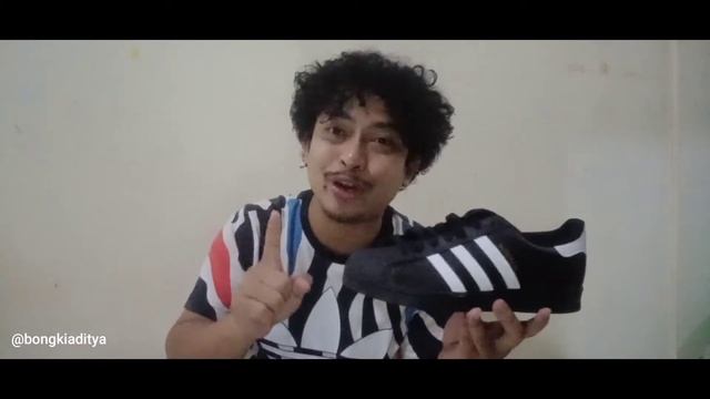 UNBOXING ! Sepatu Adidas Superstar Original смотреть онлайн