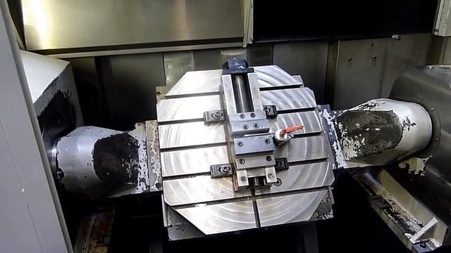 MIKRON UCP 710 смотреть онлайн
