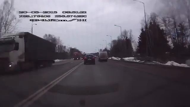 Бешка в какашку смотреть онлайн