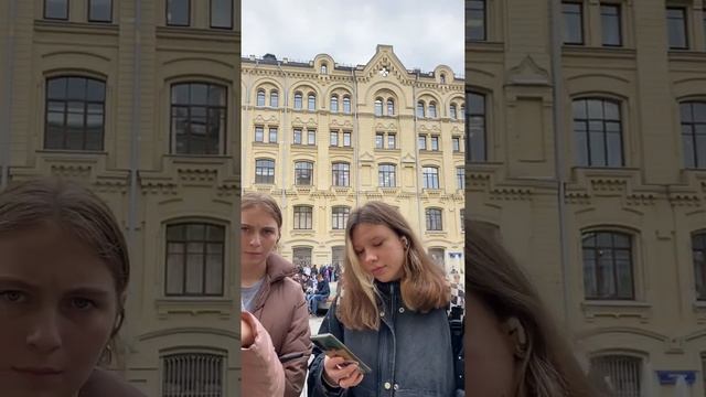 Кого позвали на концерт «на наших бросаем наших» смотреть онлайн