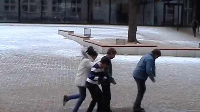 Musikvideo-AG Helmholtzschule - Wintersong смотреть онлайн