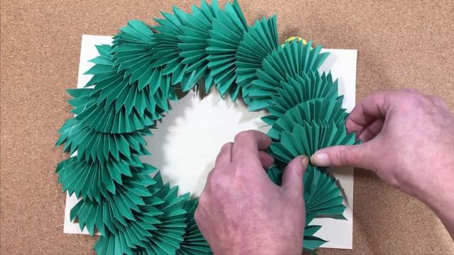 How to Make Paper Christmas Wreath | Christmas Decoration | Origami Wreath смотреть онлайн