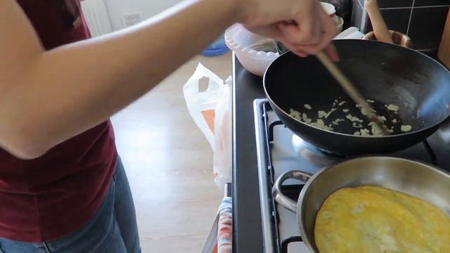 Kore Yemeği #1 - Kore makarnası Capçe(Japchae) yapalım! смотреть онлайн