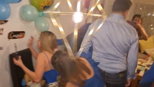 Push it baby! | Revina's baby shower смотреть онлайн