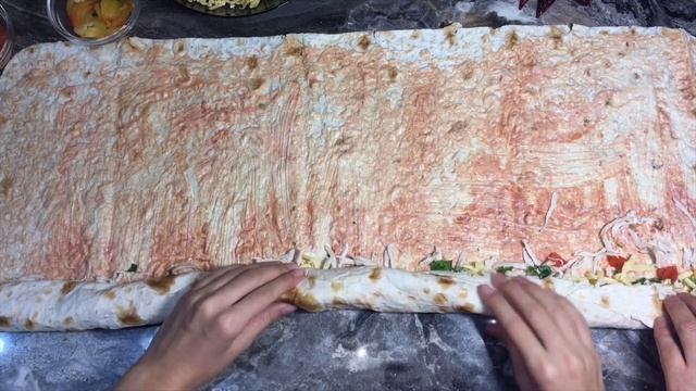 Рецепт из лаваша с начинкой😍👍🏻 SUPER LƏZZƏTLİ lavaş qəlyanaltı!!🥙 смотреть онлайн