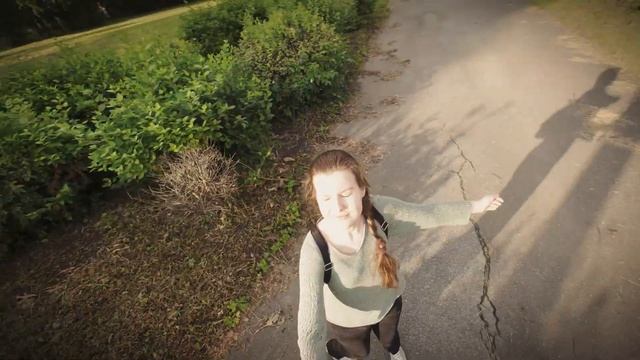 Описание Bridge Socks ⭐ Новая камера ⭐ Неудача с жилетом и классная майка | Вязальный влог №22 смотреть онлайн