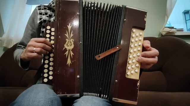 МАРИЙСКАЯ ПЛЯСОВАЯ - ОБУЧАЮЩИЙ ВИДЕОРАЗБОР НА ГАРМОНИ ЦИФРАМИ смотреть онлайн