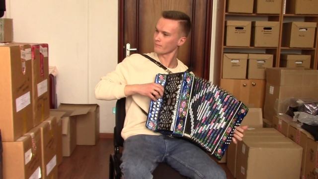 Шуйская 4-х голосная гармонь "Барыня заказная", ФА диез мажор. смотреть онлайн