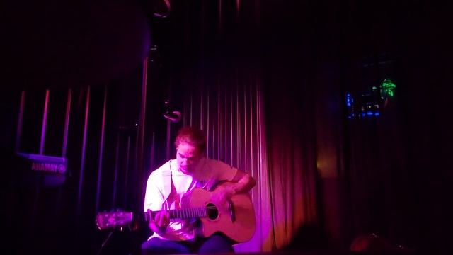 Josh Booth LIVE - Spit It Out, IAMX смотреть онлайн