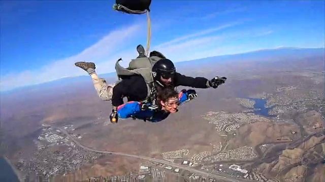 Skydiving 2 way смотреть онлайн