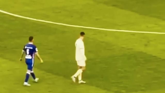 Cristiano Ronaldo Showing Nuts to Al-hilal Fans Chanting Messi at Full Time 👀😱| #cr7#angryronaldo смотреть онлайн