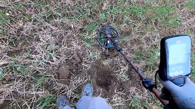 Metal detecting with Mal & Equinox 800 at Vicarage farm 20/11/21 смотреть онлайн