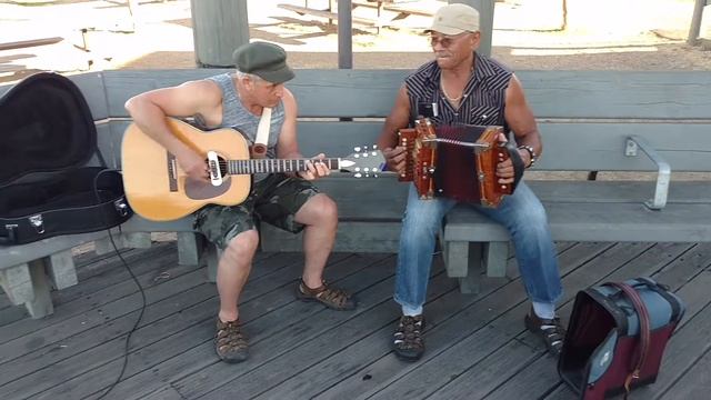 Andrew Carriere & Garfield Kincross смотреть онлайн