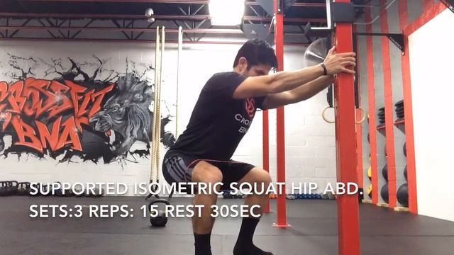 Strength Doc-Barefoot-band isometric squat hip abduction смотреть онлайн
