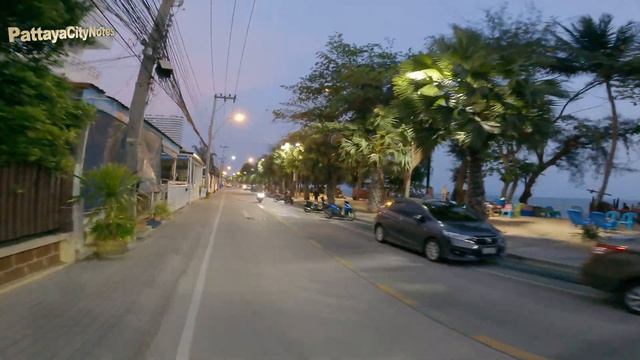 [4K] Pattaya 5 Km Night Drive - Pratumnak Soi 5 - Dongtan Beach - Jomtien Beach - May 2023 Thailand смотреть онлайн
