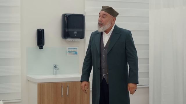 Yeni Gelin 28. Bölüm - Zehirlendiniz Mi?