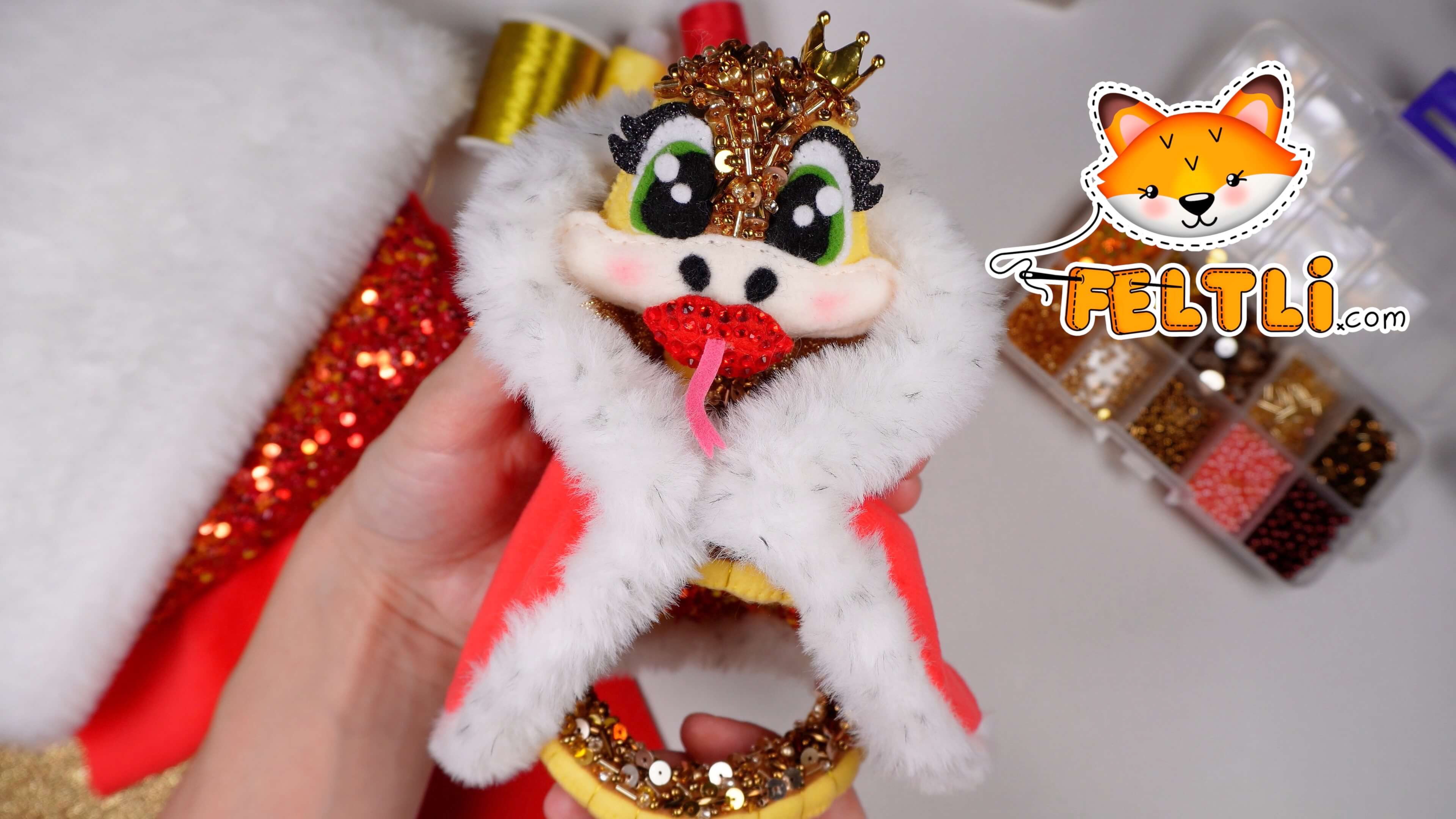 Как сшить мантию короля для игрушек / Накидка короля своими руками / Змейка своими руками смотреть онлайн