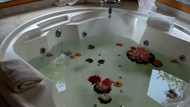 A Boutique Resort in the heart of Anjuna,Goa on www.namastay.in смотреть онлайн