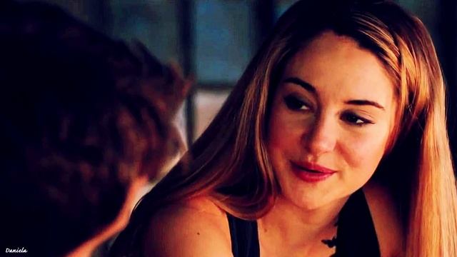 ● Tris + Four | Start of Time смотреть онлайн