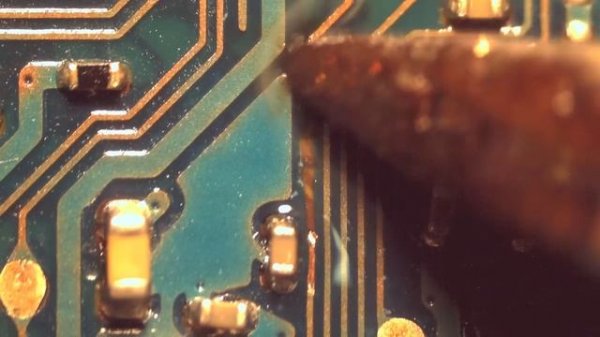 Как восстановить дорожку на печатной плате