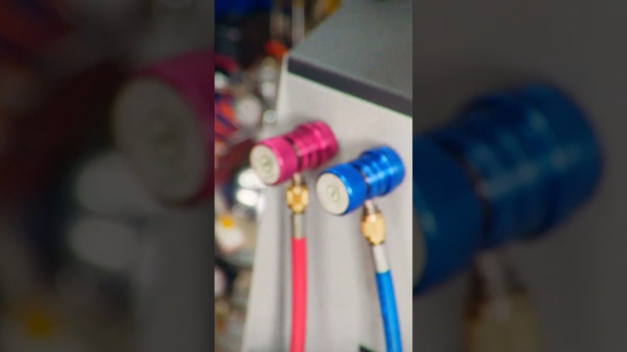 заправка кондиционера в #маслофф #обслуживаниеавтомобиля