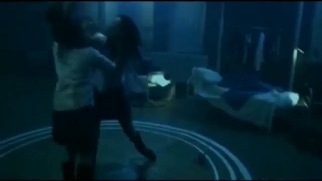 Undead -Horror Music Video. смотреть онлайн