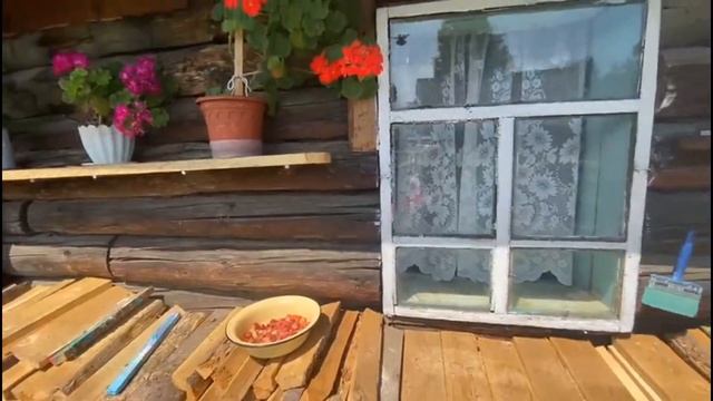 Записки из деревни. Четыре сестрицы варят варенье из клубники. смотреть онлайн