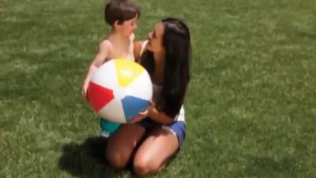 Inflatable Beach Ball | Intex 59020EP