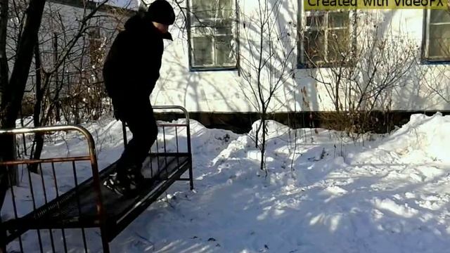 Неудачное сальто в дерево смотреть онлайн