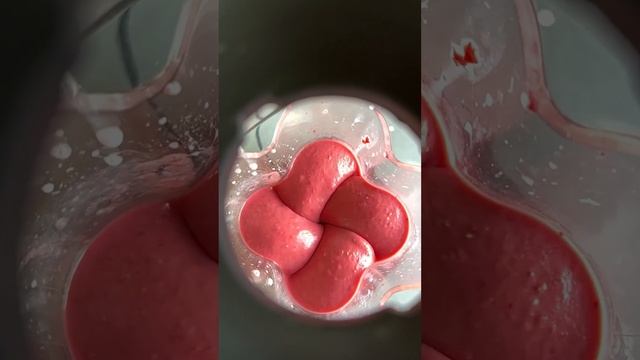 Смузи ягодный с грушей смотреть онлайн