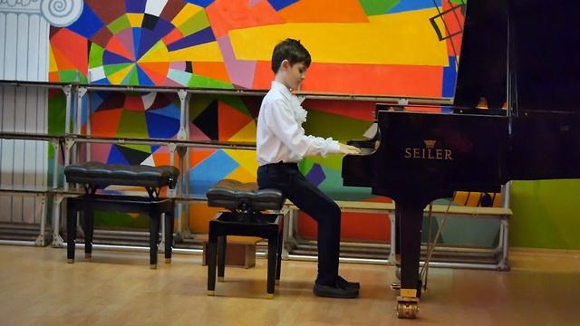 Моцарт Бурре смотреть онлайн