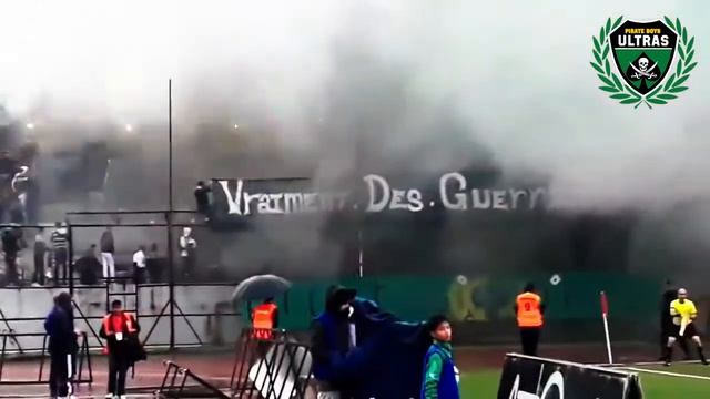 Ultras Pirates Boy's - Animation GREEN AND BLACK SMOKE + STROBOSKOP смотреть онлайн