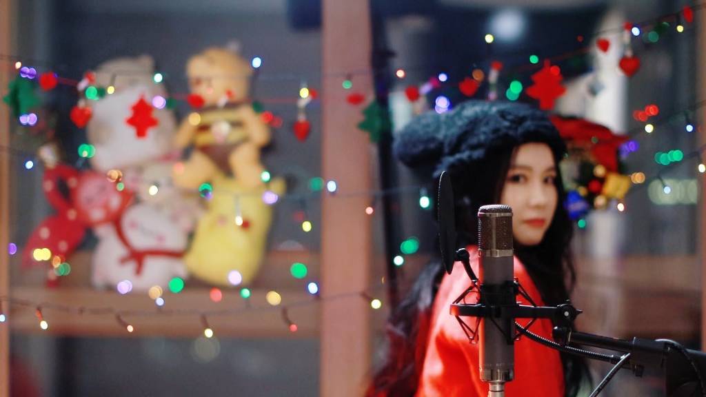 Bobby Helms - Jingle Bell Rock ( cover by J.Fla ) смотреть онлайн