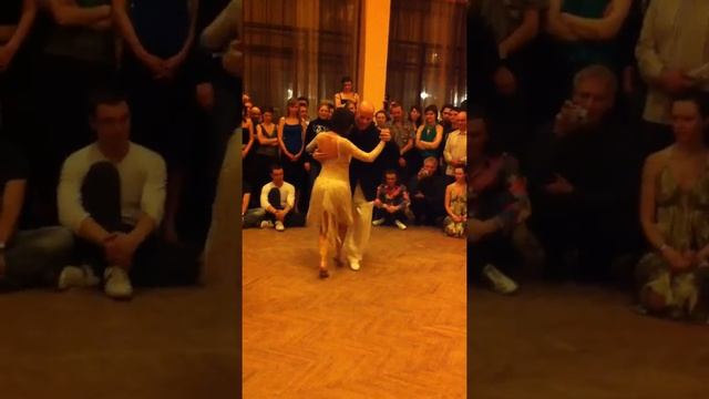 Milonga "El Calor", Alper Ergokman & Selen Surek смотреть онлайн
